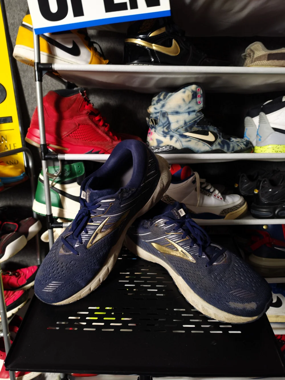 Brooks men’s running